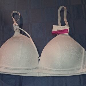 Elegant I Lumie White Lace Bra